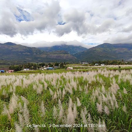 Le Sancta Homestay Maraiyūr Esterno foto