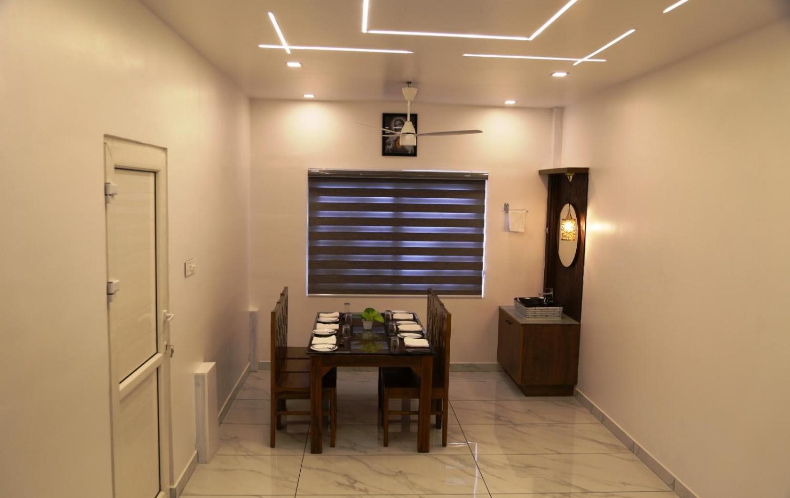 Le Sancta Homestay Maraiyūr Esterno foto
